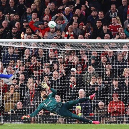 Gameweek 9: Anfield’s big one, Carrick’s last chance and a basement six-pointer